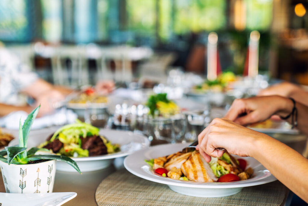 Pinardville’s Culinary Hotspots: A Local’s Guide to the Best Eats in Manchester’s Hidden Gem